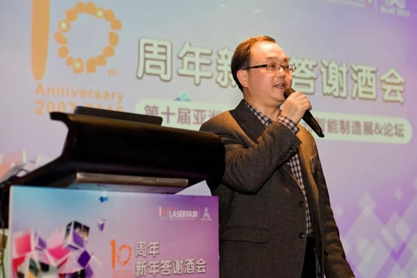 追光者∣光谷：三十而立長歌當(dāng)行，群星閃耀為夢想前行！