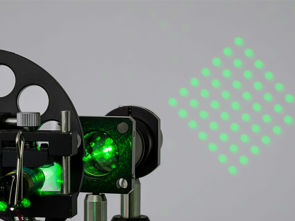 衍射光學元件（DOE）在激光材料加工中的應用