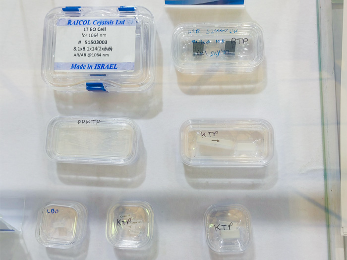 非線性光學(xué)晶體、其中LBO晶體特別適合高功率激光的三倍頻轉(zhuǎn)換