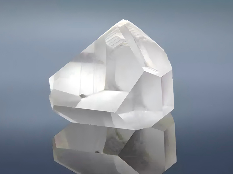 LBO晶體：引領(lǐng)高功率激光頻率轉(zhuǎn)換的核心元件